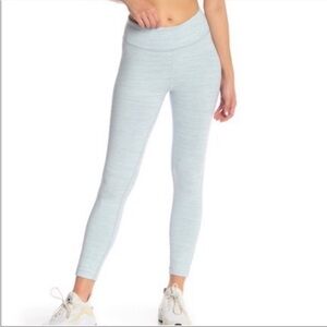 Outdoor Voices Techsweat High Rise 7/8
Flex Leggings Baby Blue M Cropped